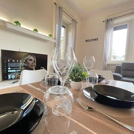 Bg Royal Con Parcheggio - Vista Citta Alta Апартаменти Бергамо